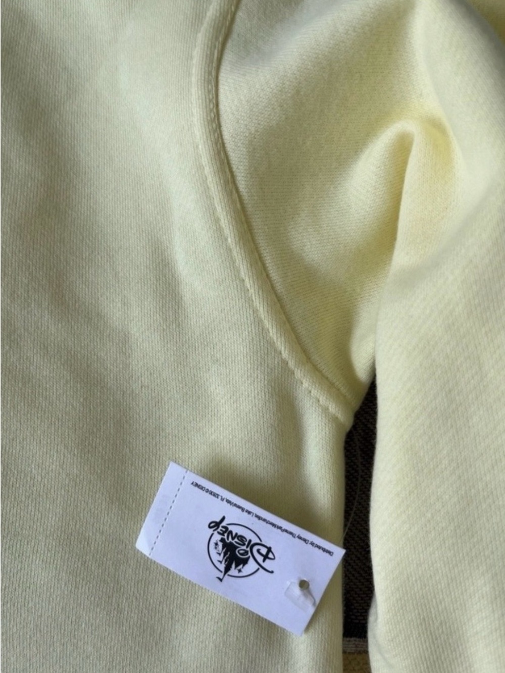 Oversized Disney Parks Sweatshirt 2025 Embroidered Mickey Yellow Adult - Picture 5 of 6